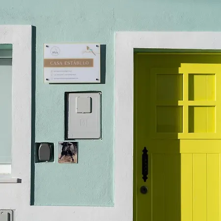 Casa Estabulo- Cozy Rustic Loft Touro Nyaraló