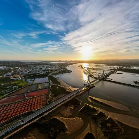 Casa Estabulo- Cozy Rustic Loft Touro 펜션 에스톰바