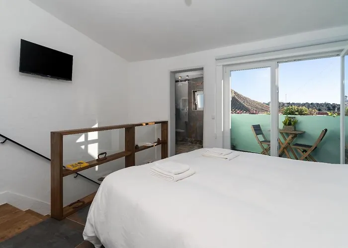 Casa Estabulo- Cozy Rustic Loft Touro Hébergement de vacances *