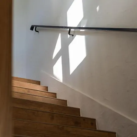 Casa Estabulo- Cozy Rustic Loft Touro Estombar